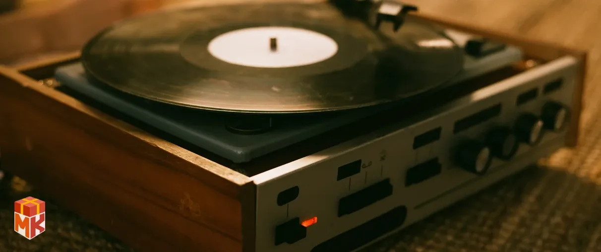 جعبه موسیقی یا دستگاه پخش صوتی باکیفیت