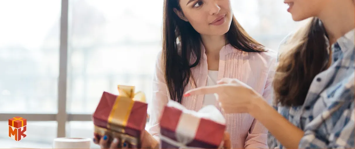 انتخاب هوشمندانه هدیه تا ۳ میلیون برای دختر