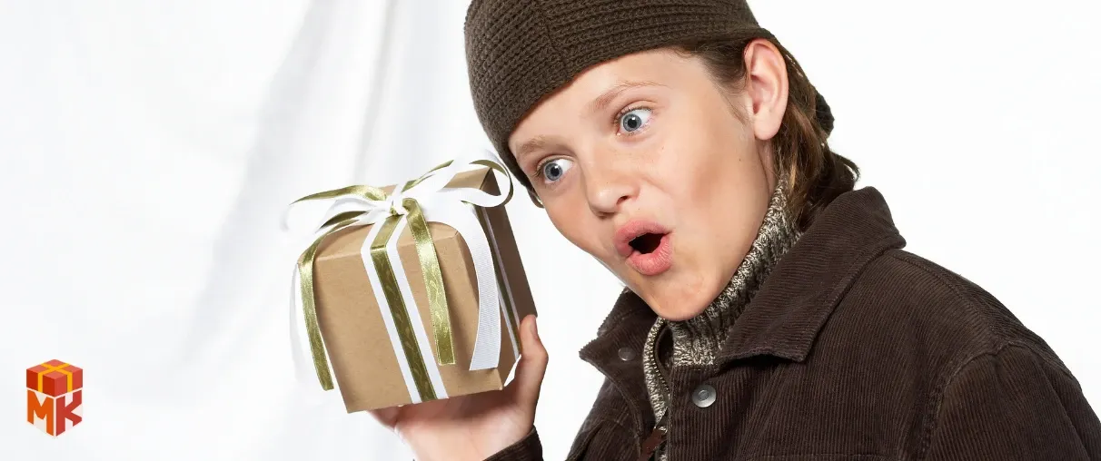 کادو برای دختر تامبوی&nbsp;