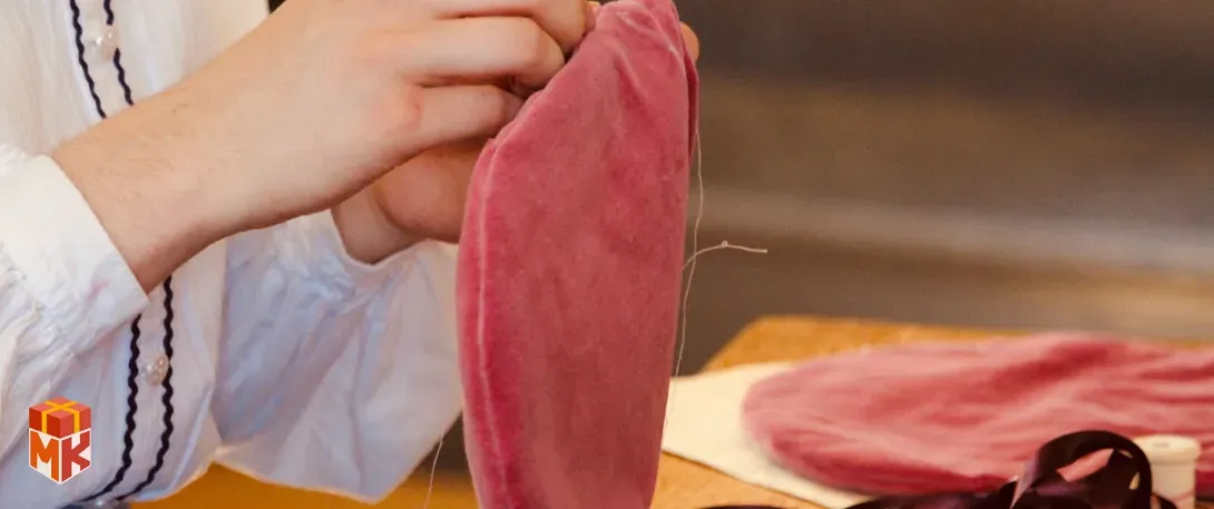 جانماز مخملی یا دست&zwnj;دوز