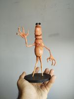 عروسک مارکوس 12 سانتی با پایه محصول مرتبط