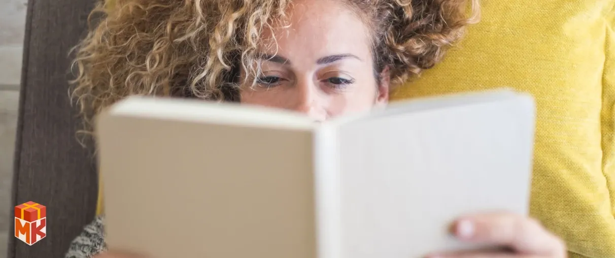 کتاب&zwnj;های داستان یا رمان نوجوانان