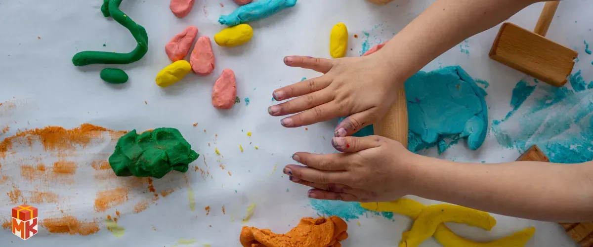 کیت خمیر بازی و ابزارهای شکل&zwnj;دهی