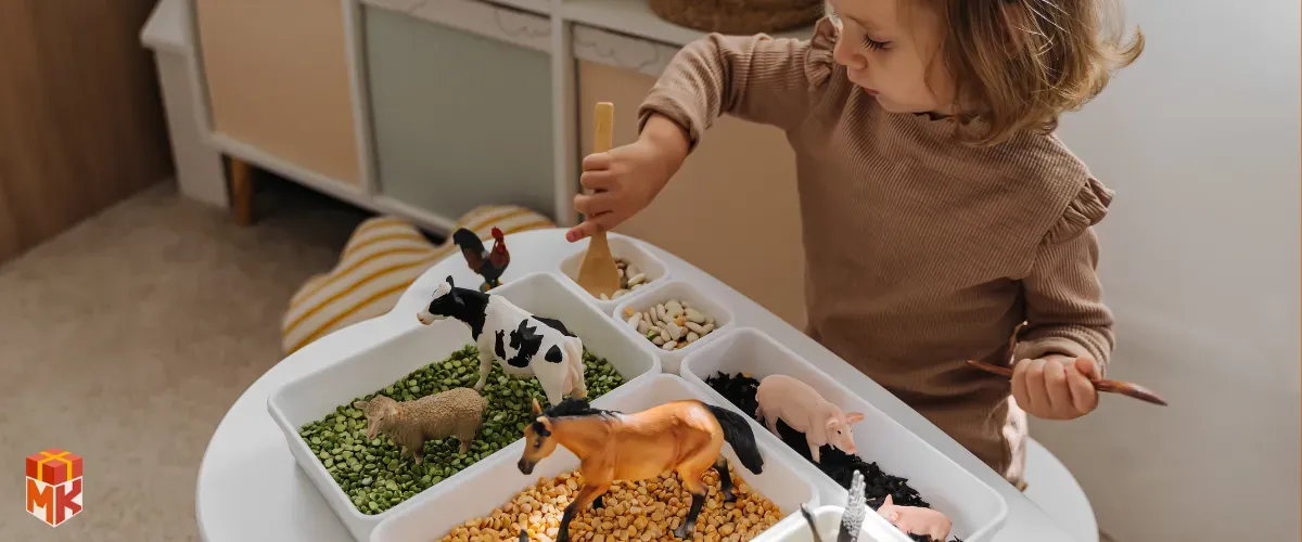 اسباب&zwnj;بازی خانه&zwnj;ای مزرعه&zwnj;ای حیوانات