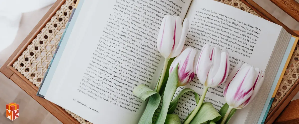 کتاب و رمان 