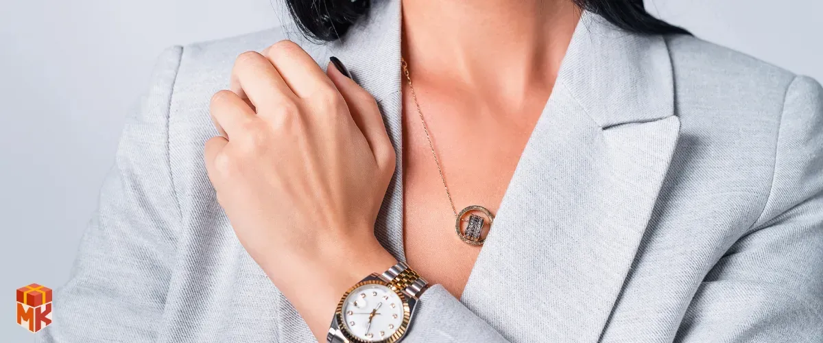 ساعت مچی یا آویز ساعت 