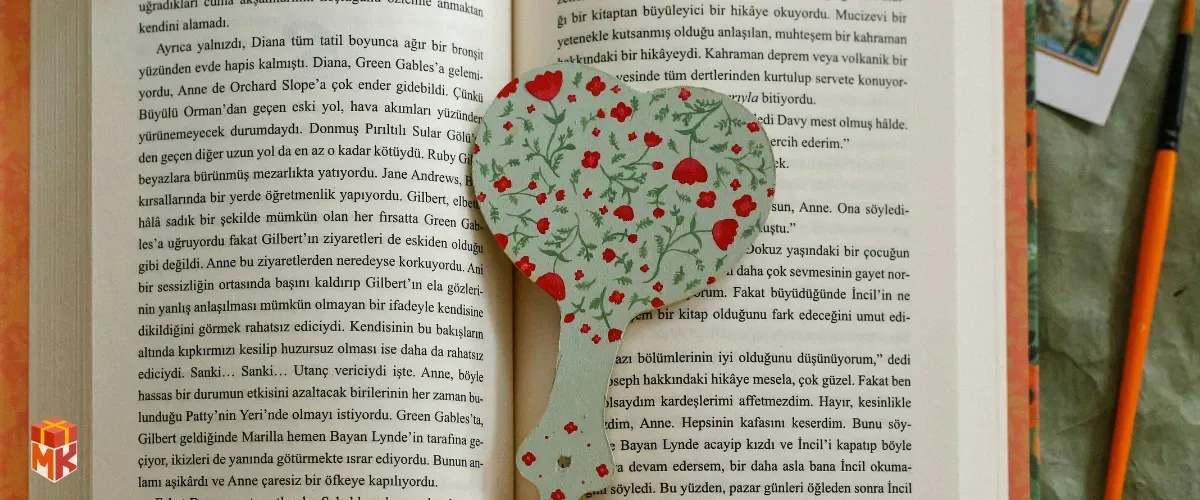 بوک&zwnj;مارک و کتاب الهام&zwnj;بخش