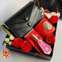 پک هدیه زنانه مدل red gift