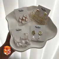گوشواره زنانه مدل Satia Floral & Pearl محصول مرتبط