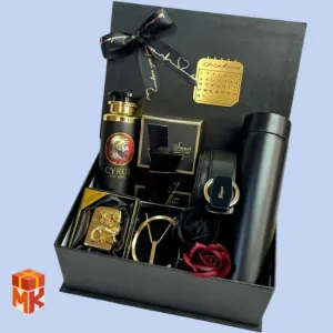 پک هدیه پسرانه مدل black & gold