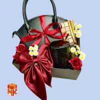 پک هدیه دخترانه مدل red girl