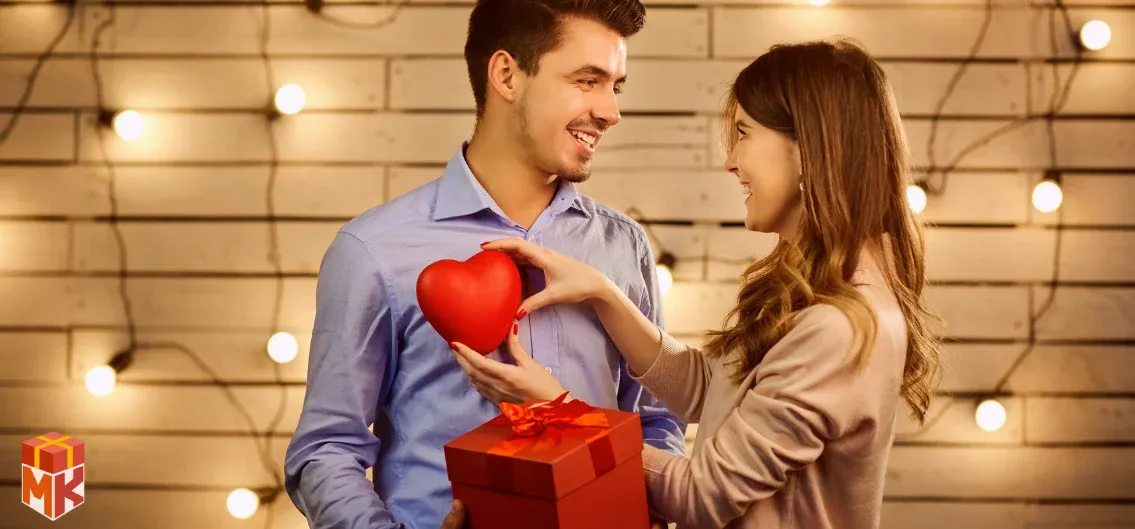 ایده های هدیه عاشقانه برای دوست پسر